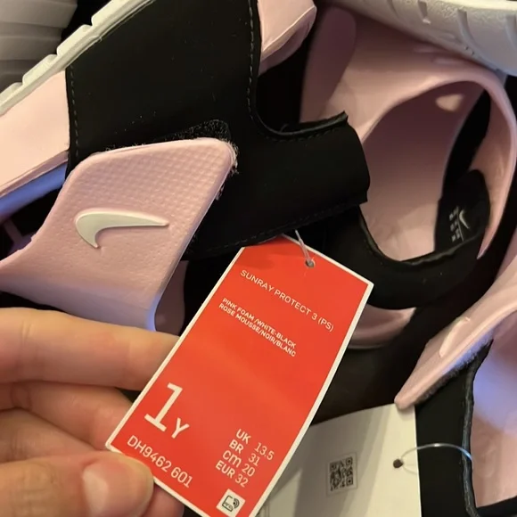 Kids Nike pink sandal - Picture 5 of 6